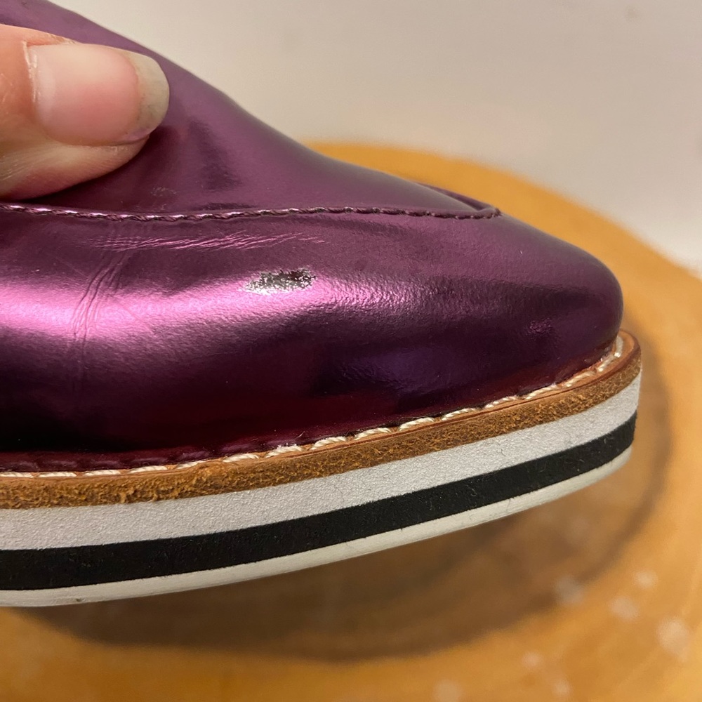 DKNY Metallic Pink Pointed Toe Loafers - Picture 3 of 8